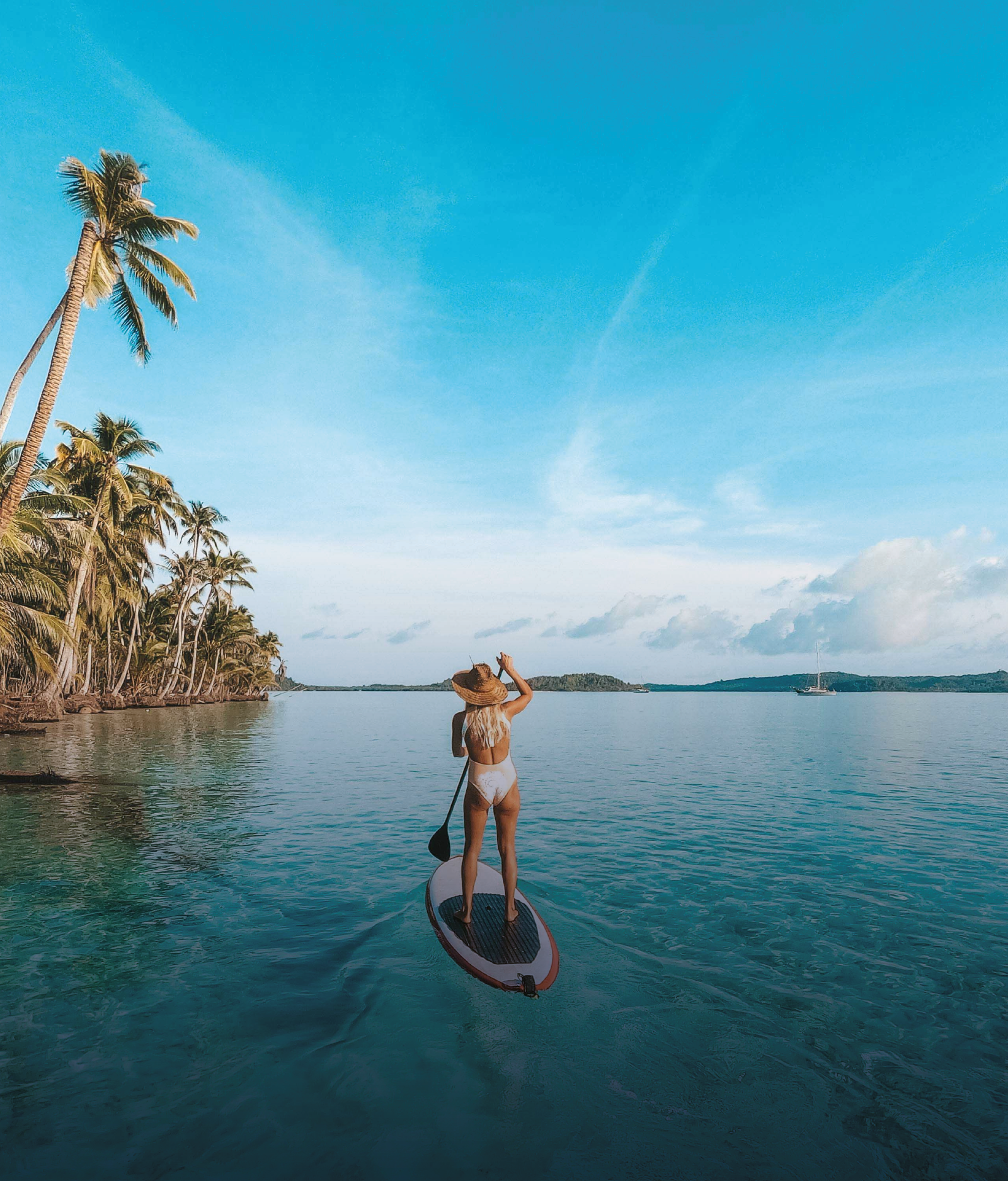 Header mobile - catálogo premios 2026